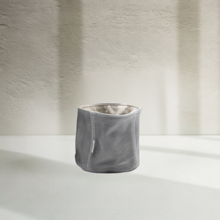 SMALL Leather Planter/Storage Baskets - Pepper - 1