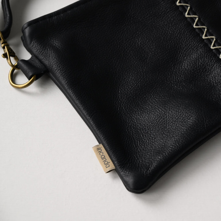 Essence Leather Clutch Crossbody Bag - Black 3