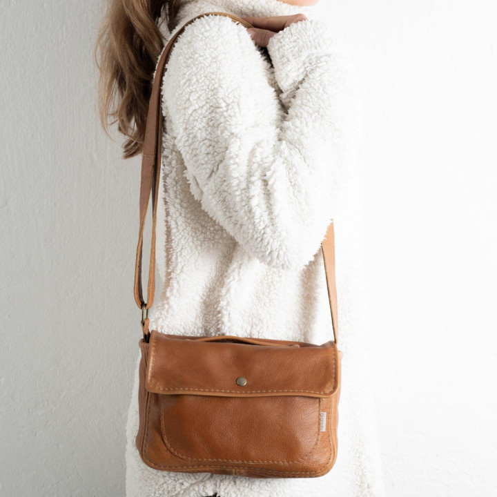 Tinka Leather Crossbody Bag - Midnight - 5