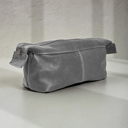 Unisex Leather Toiletry Bag - Pepper