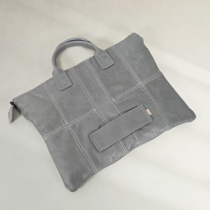 Quill Leather Laptop Pouch - Pepper - 1